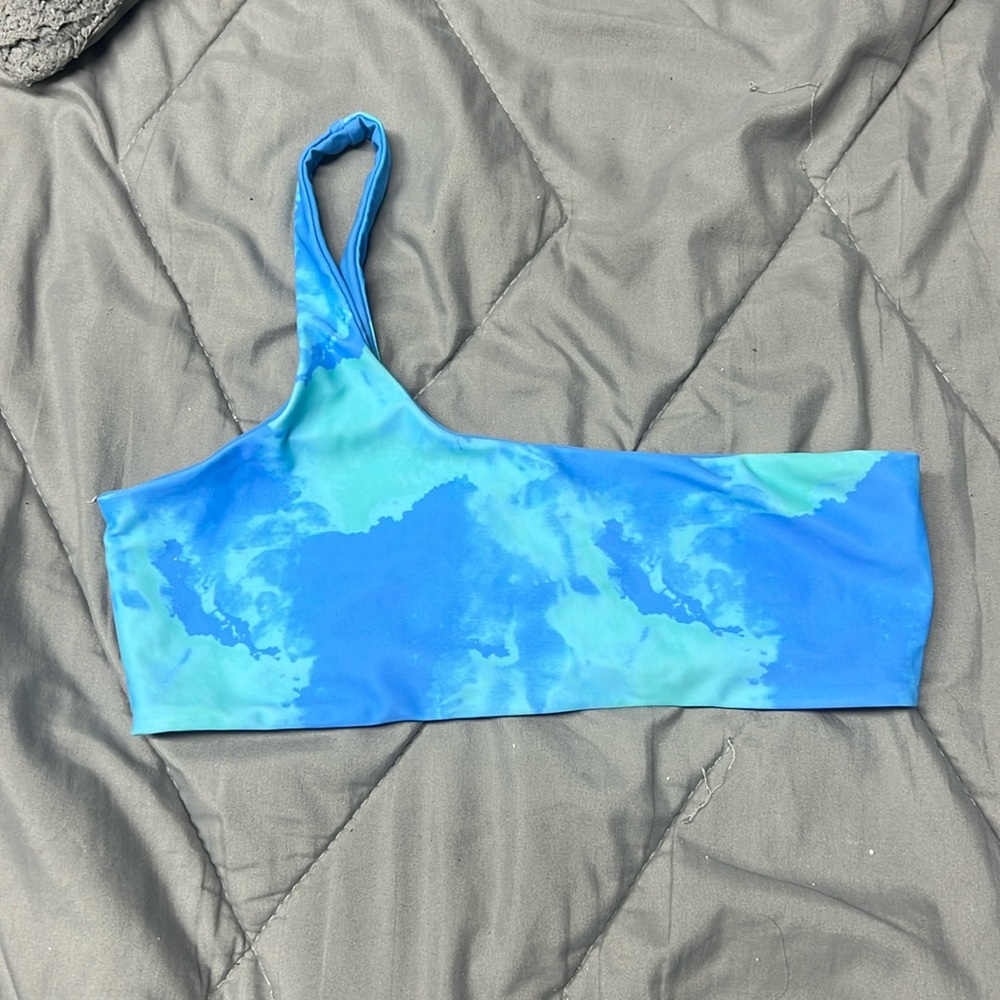 Vaya Island One Shoulder Watercolor Reversible Bikini Top